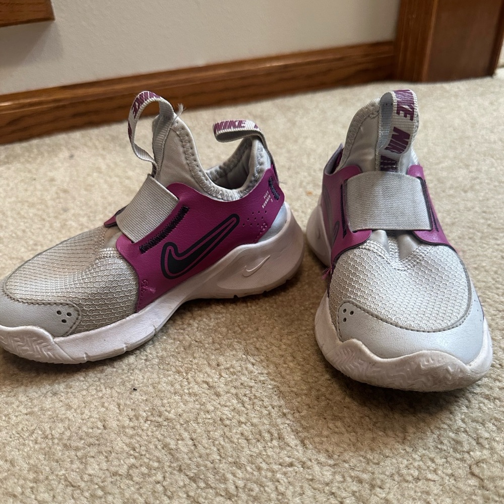 Nike Flex Runner 3 Slip-On Shoe